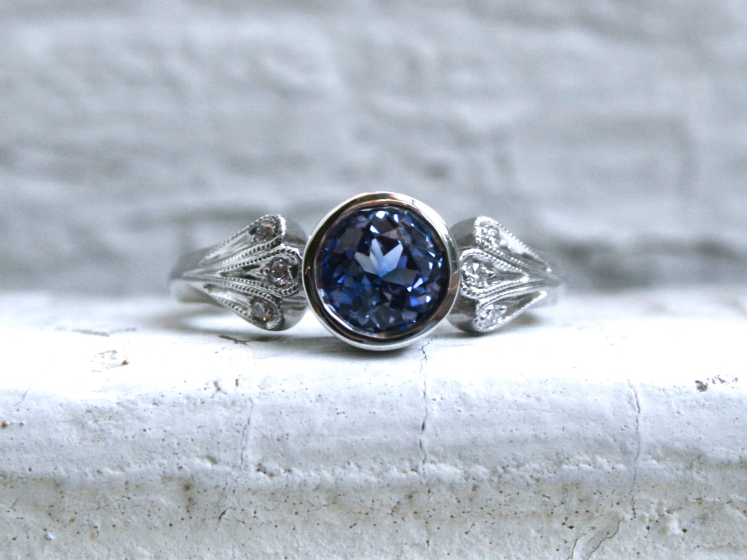 Vintage Inspired No Heat Sapphire Engagement Ring Wedding Ring with Leaves in 14K White Gold.