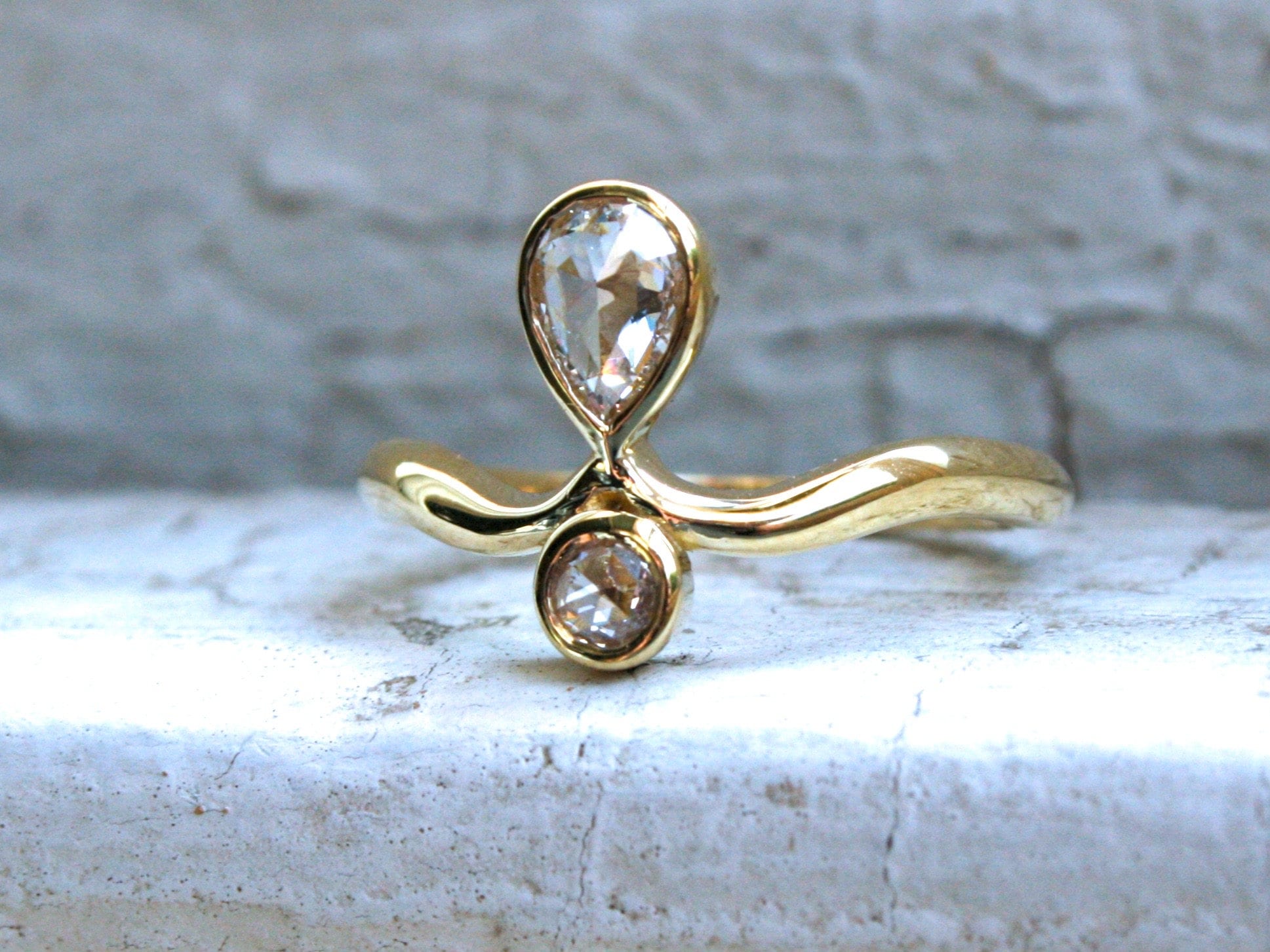 18K Yellow Gold Diamond Ring – Antique Twin Stone (0.65ct)