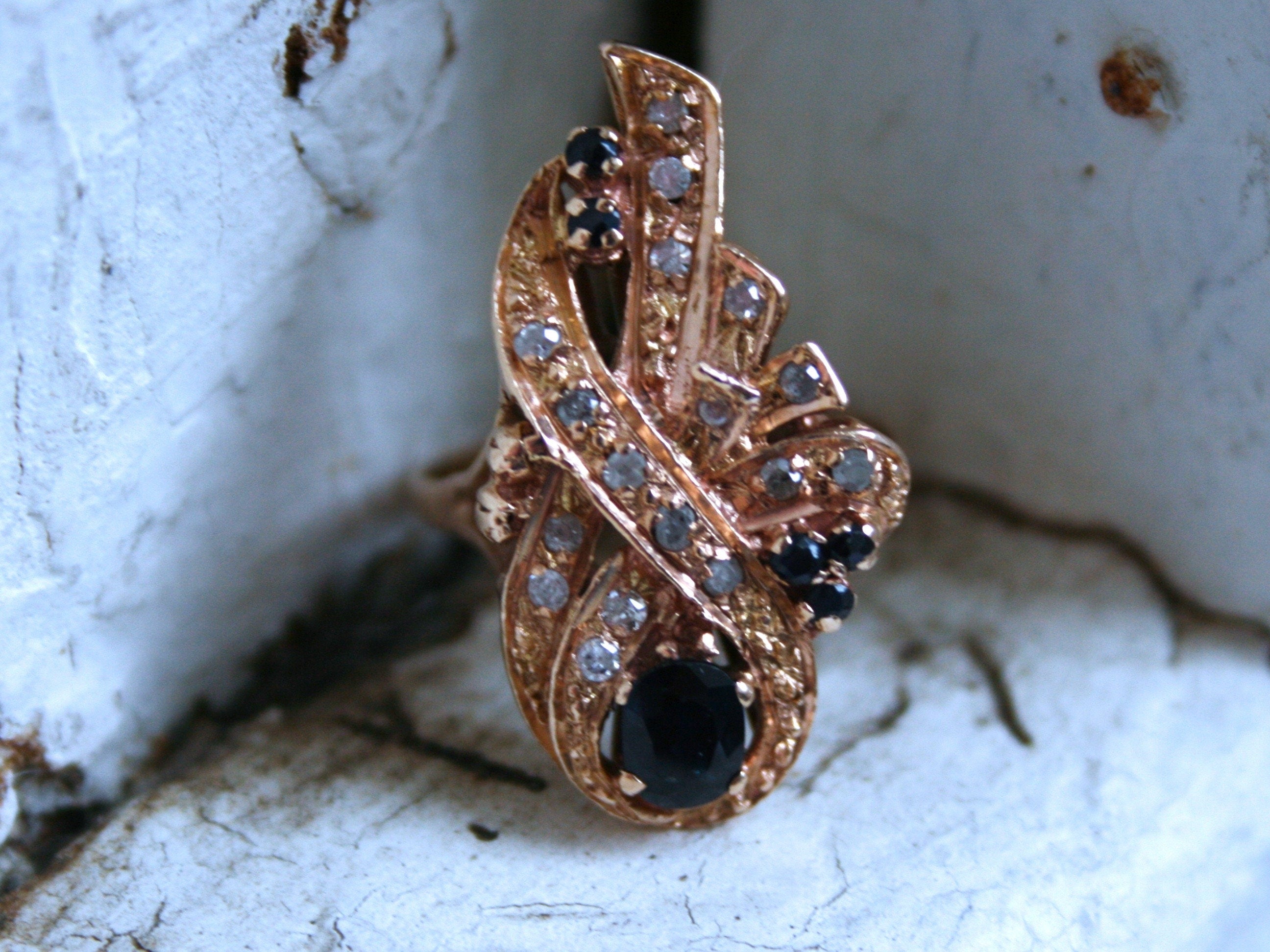 Vintage 14K Rose Gold Diamond and Sapphire Cluster Ring - 0.99ct.