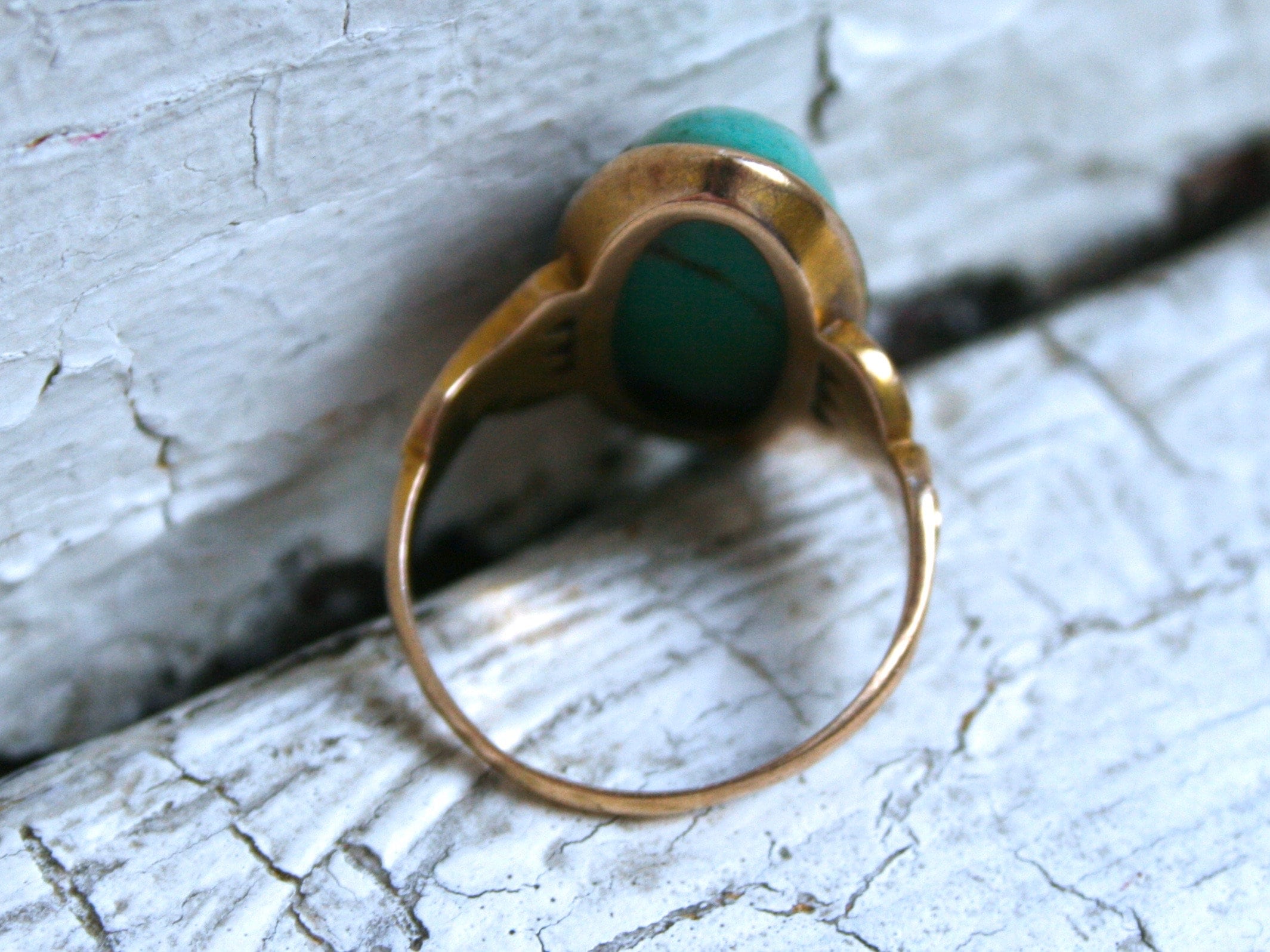 Vintage 14K Yellow Gold Turquoise Ring.