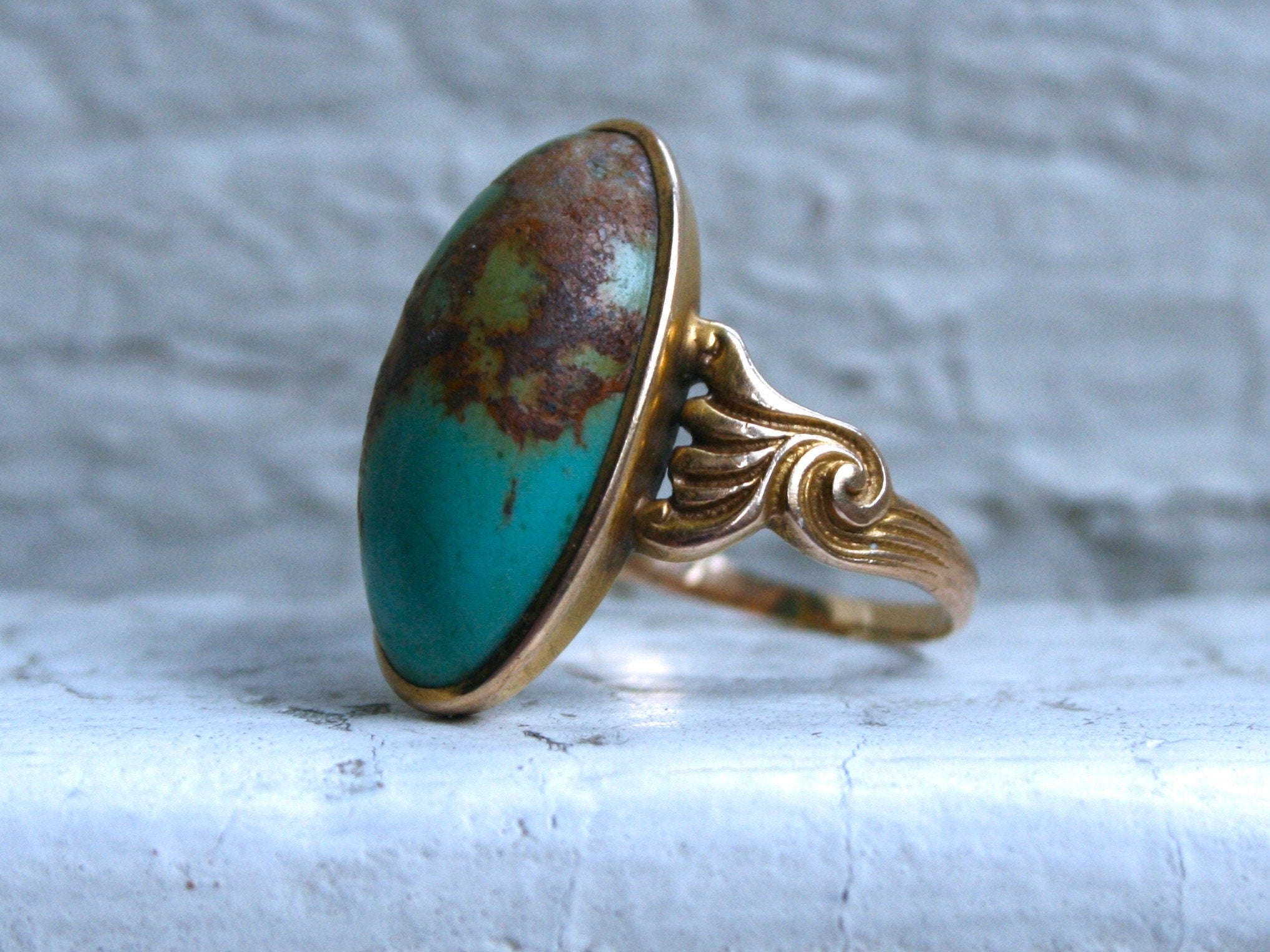 Vintage 14K Yellow Gold Turquoise Ring.