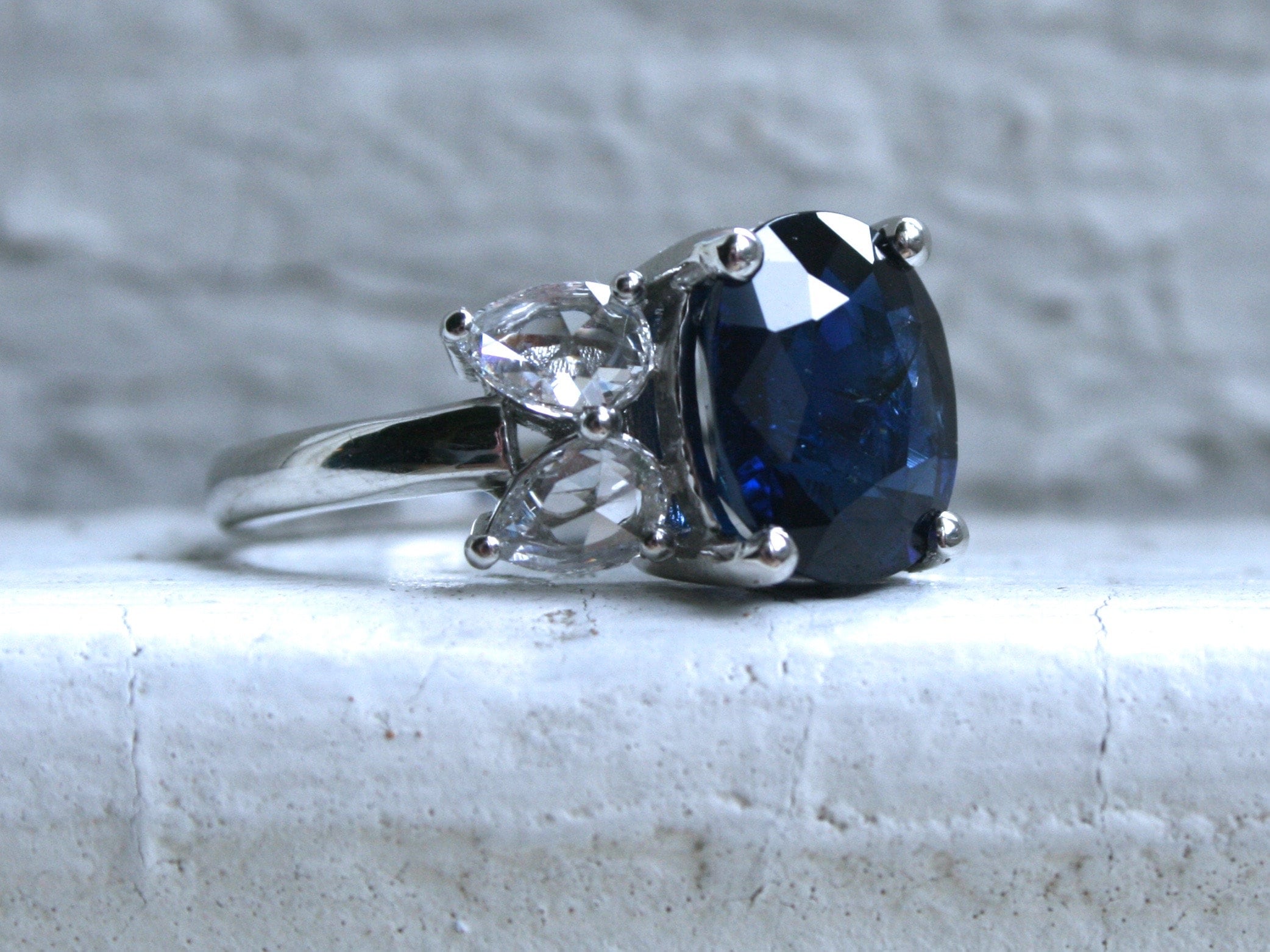 Classic Unheated GIA Sapphire Diamond Ring Engagement Ring Wedding Ring in Platinum - 5.40ct.