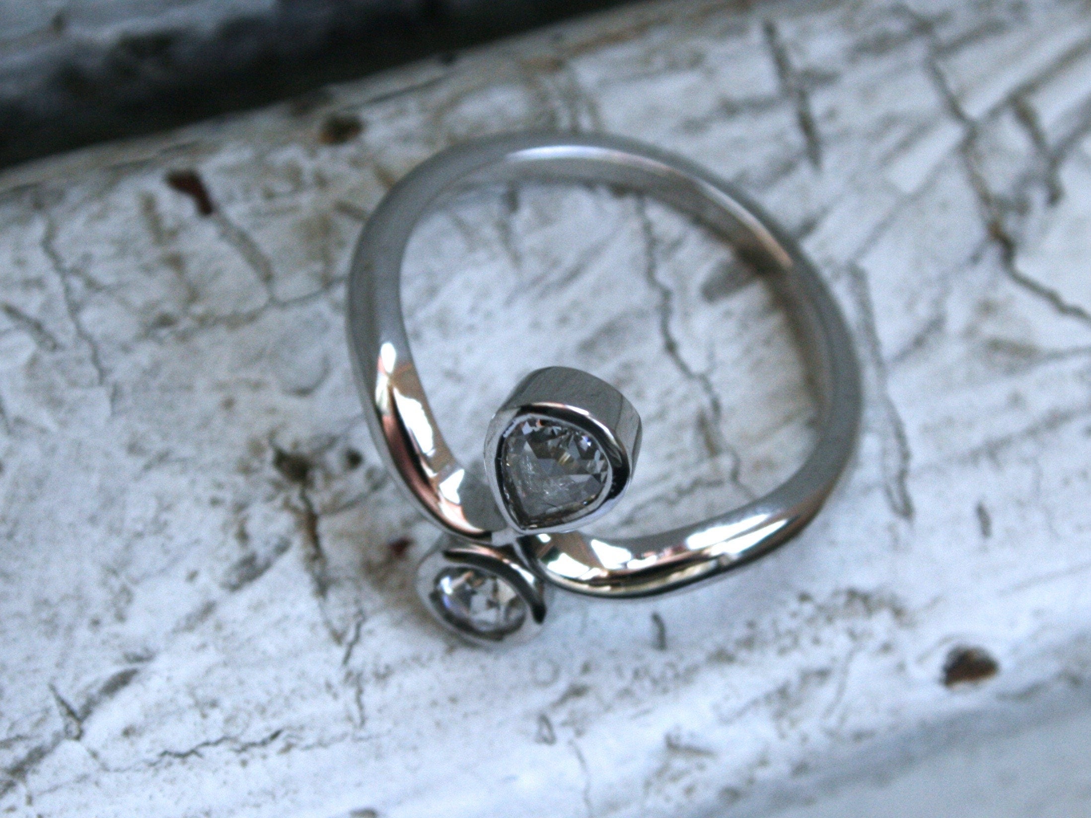 14K White Gold Antique Rose Cut Diamond Twin Stone Ring (0.60ct)