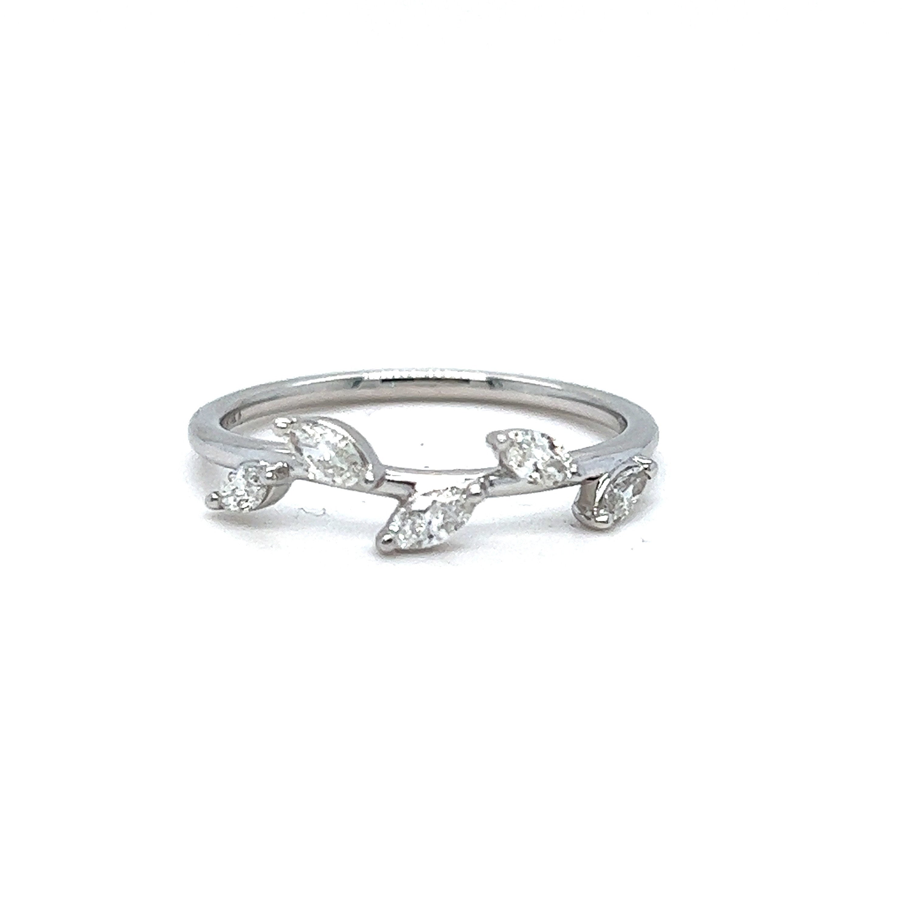 Leafy 14K White Gold Diamond Wedding Ring Band.