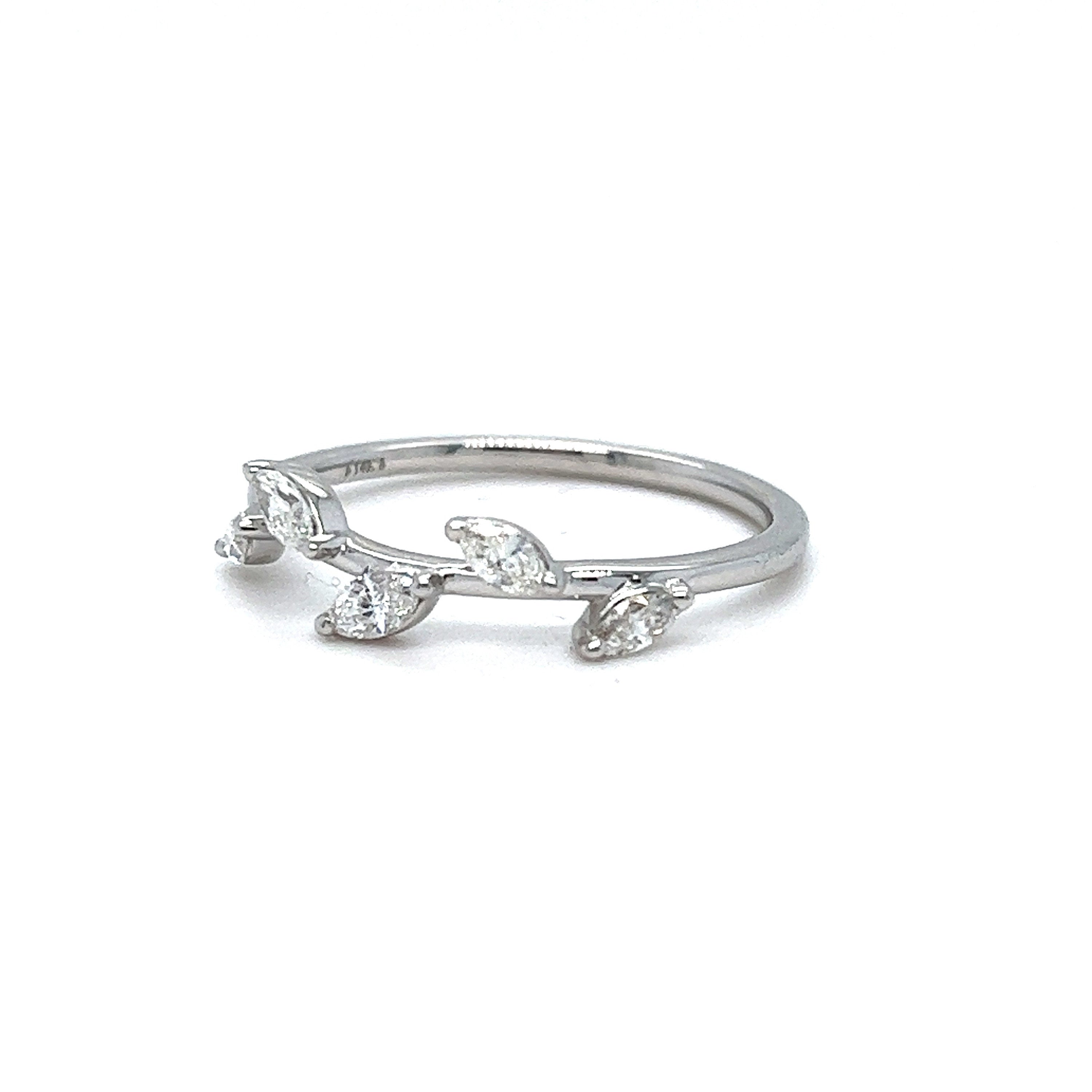 Leafy 14K White Gold Diamond Wedding Ring Band.