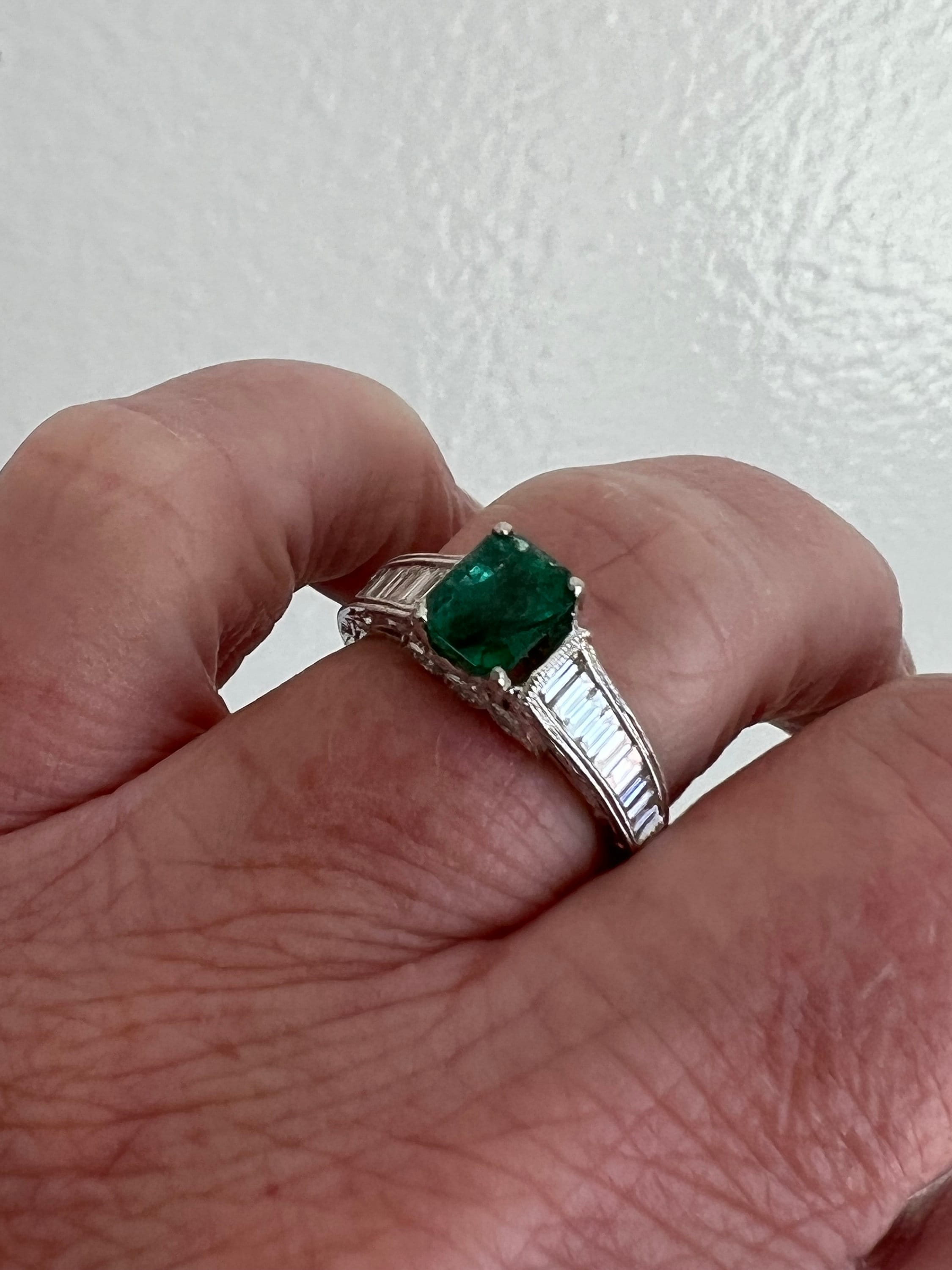 Beautiful Vintage 18K White Gold Diamond and Emerald Ring with Baguettes- 2.15ct.