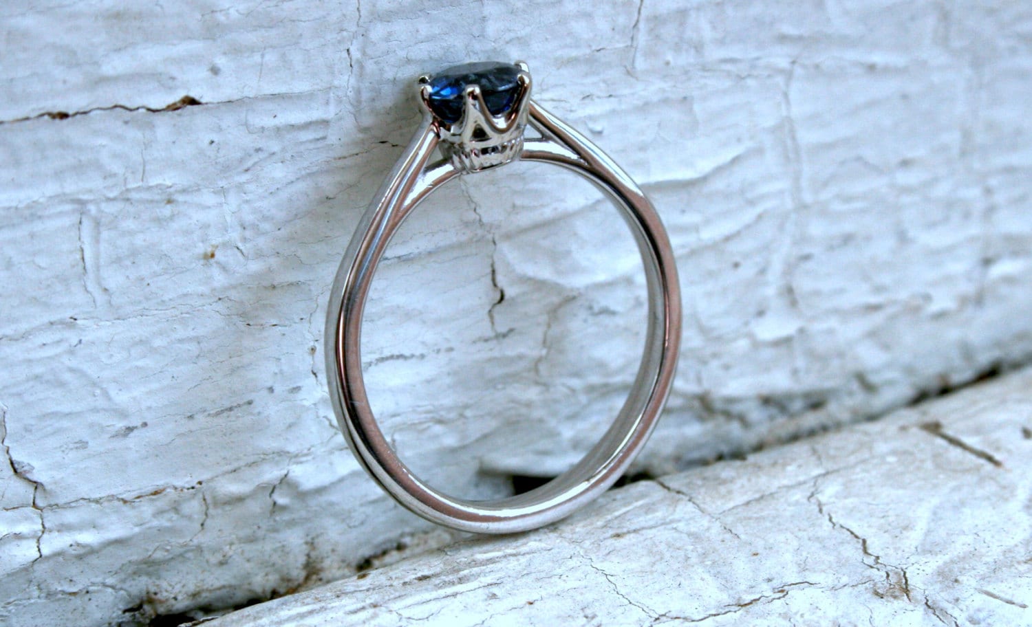 Ceylon Sapphire Solitaire Ring, 14K White Gold, Six Prong