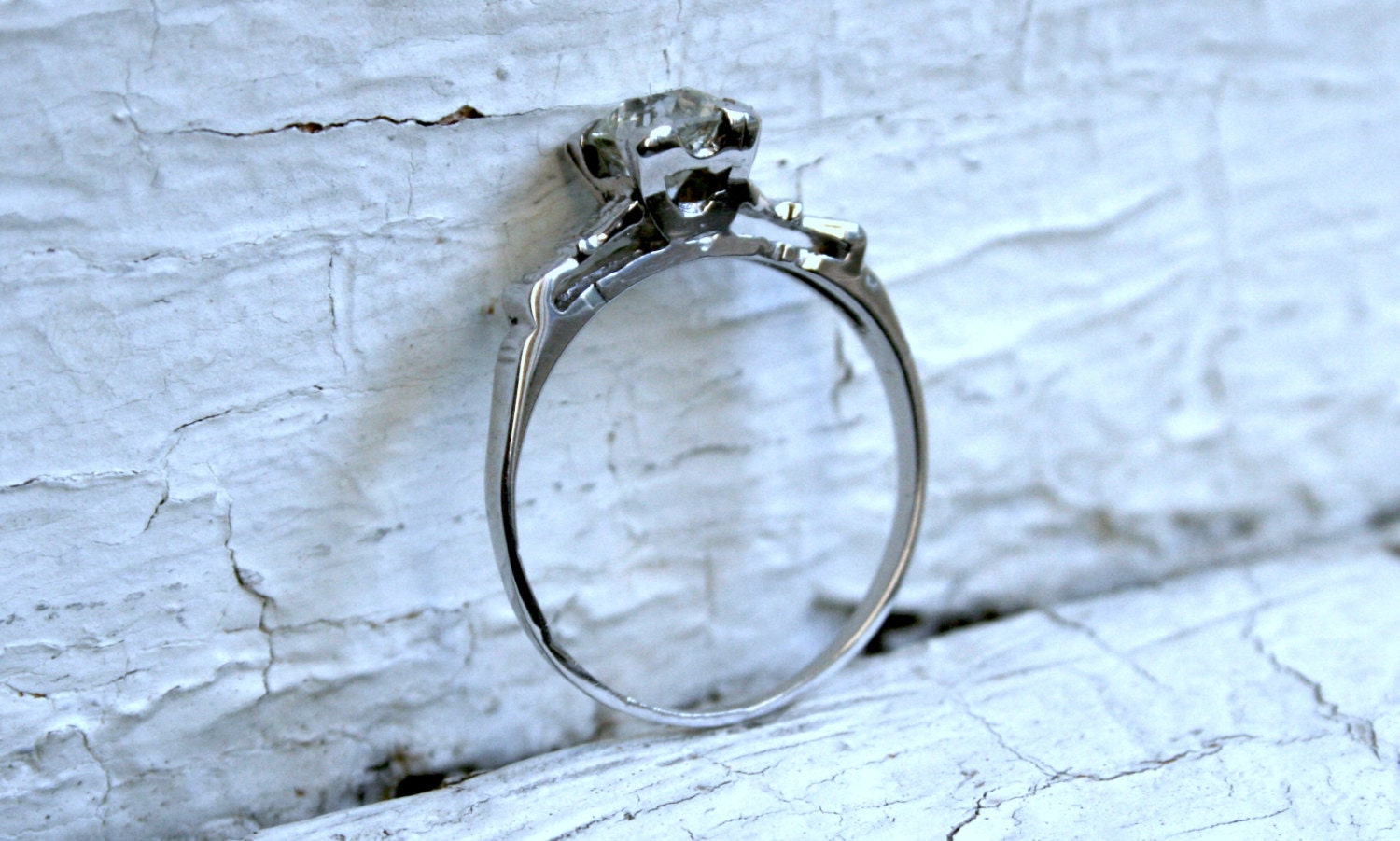 Art Deco Vintage 14K White Gold Diamond Solitaire Engagement Ring - 0.70ct