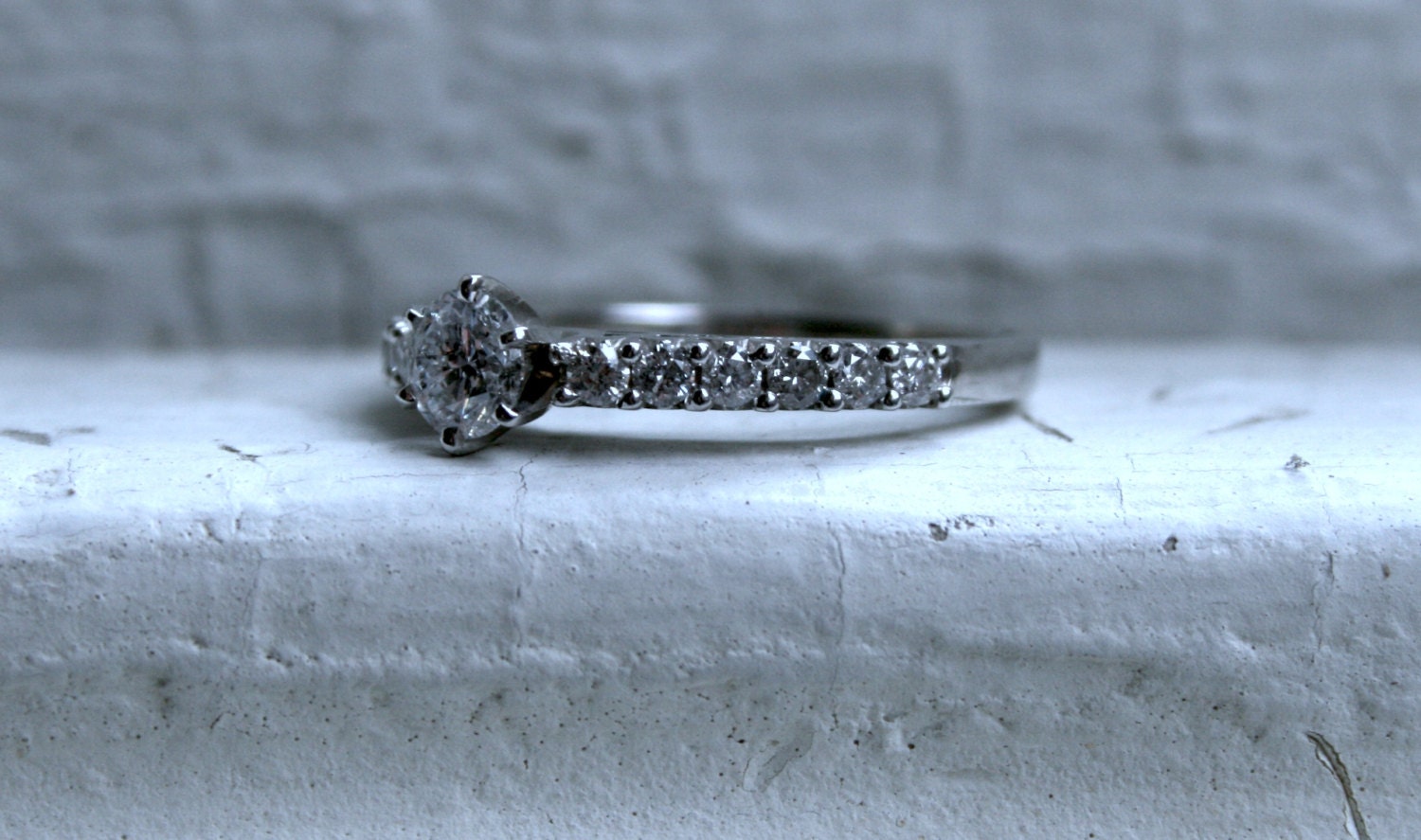 Vintage 14K White Gold Diamond Engagement Ring.