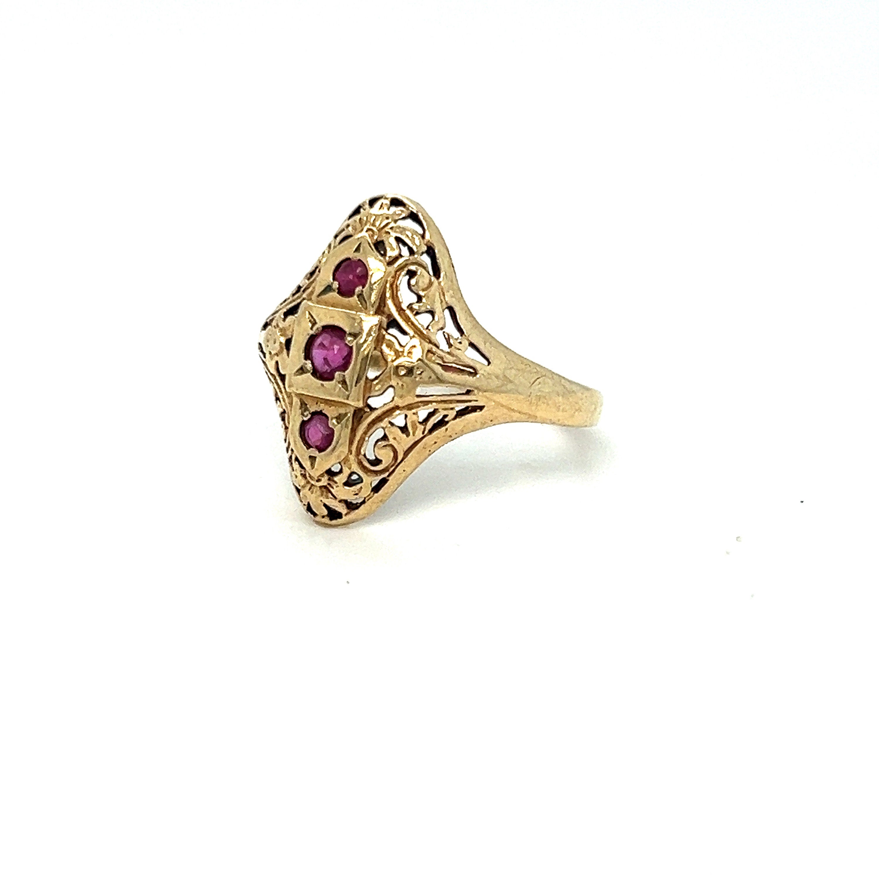 Fabulous Vintage Filigree 14K Yellow Gold Ruby Ring Engagement Ring - 0.25ct.