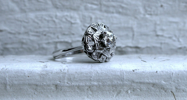 Vintage Star Cluster 18K White Gold Diamond Engagement Ring - 0.82ct.