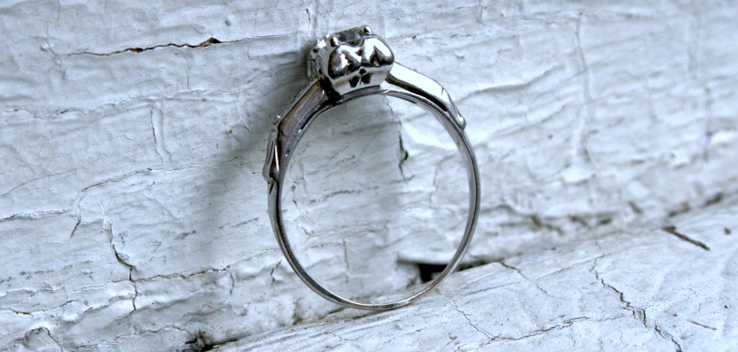 Classic Vintage 14K White Gold Diamond Engagement Ring - 0.62ct.