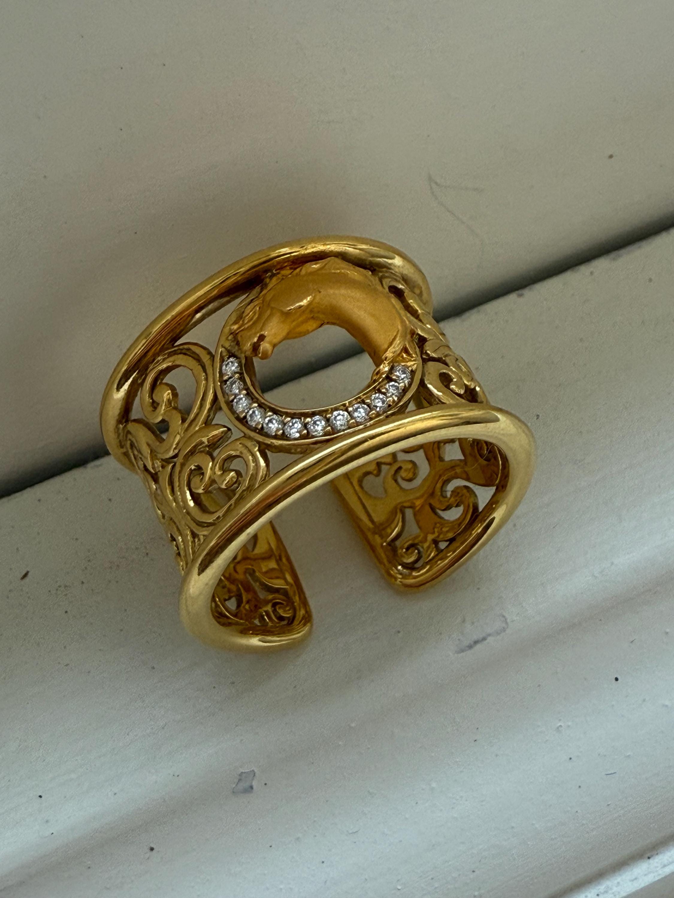 Gold Adore