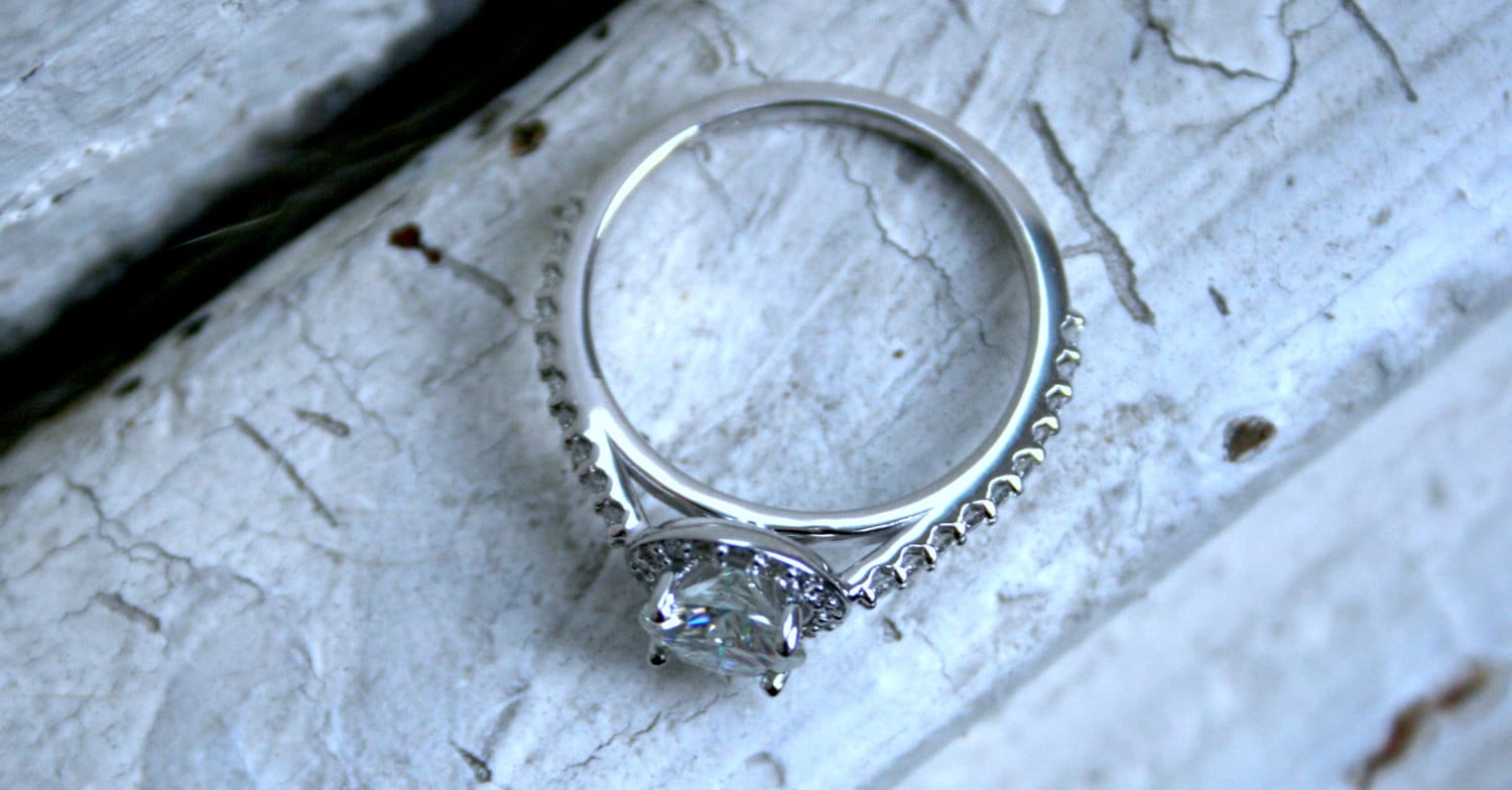 Classic Diamond Halo and Moissanite Engagement Ring in 18K White Gold - 0.67ct.