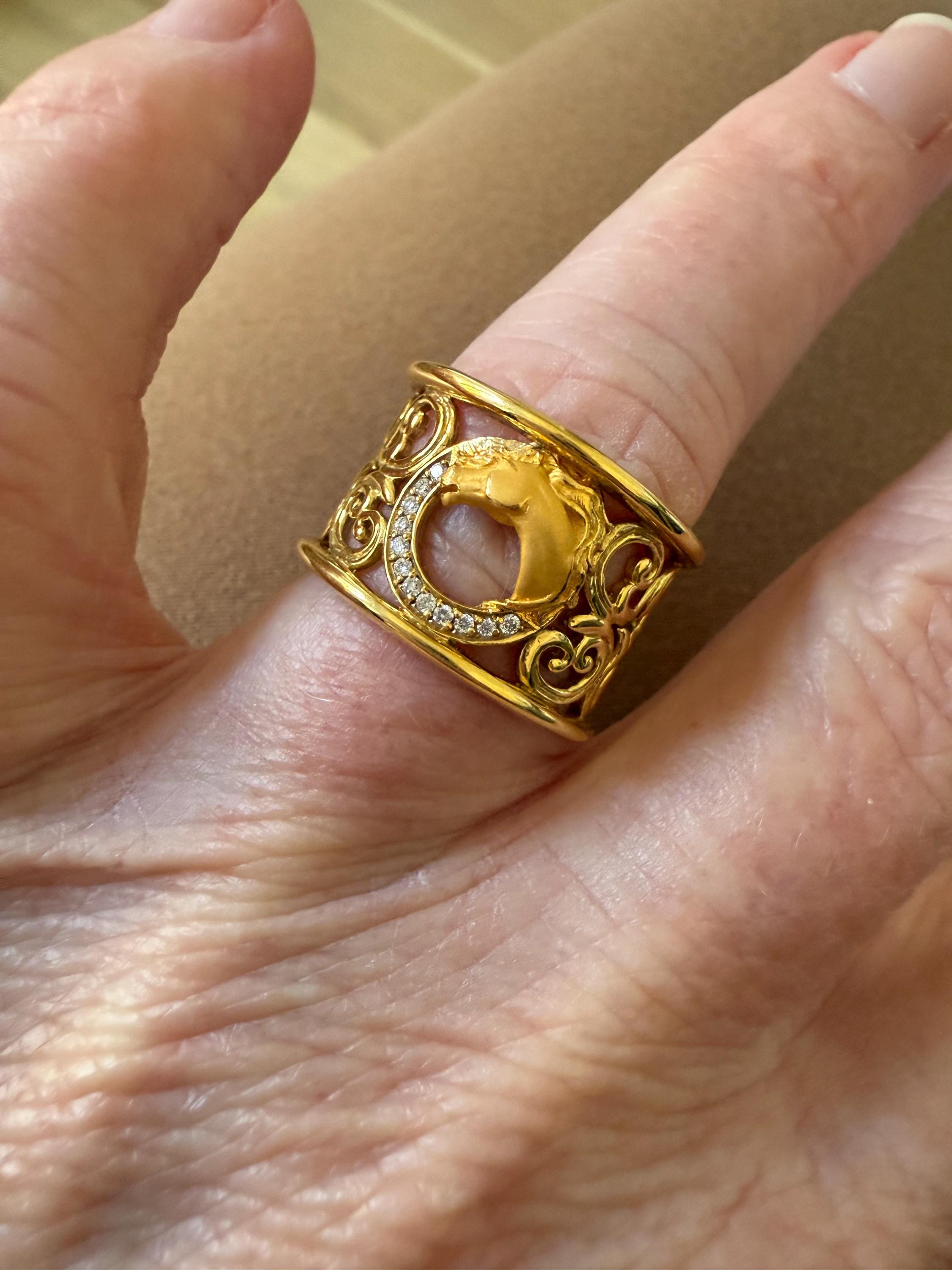 Gold Adore