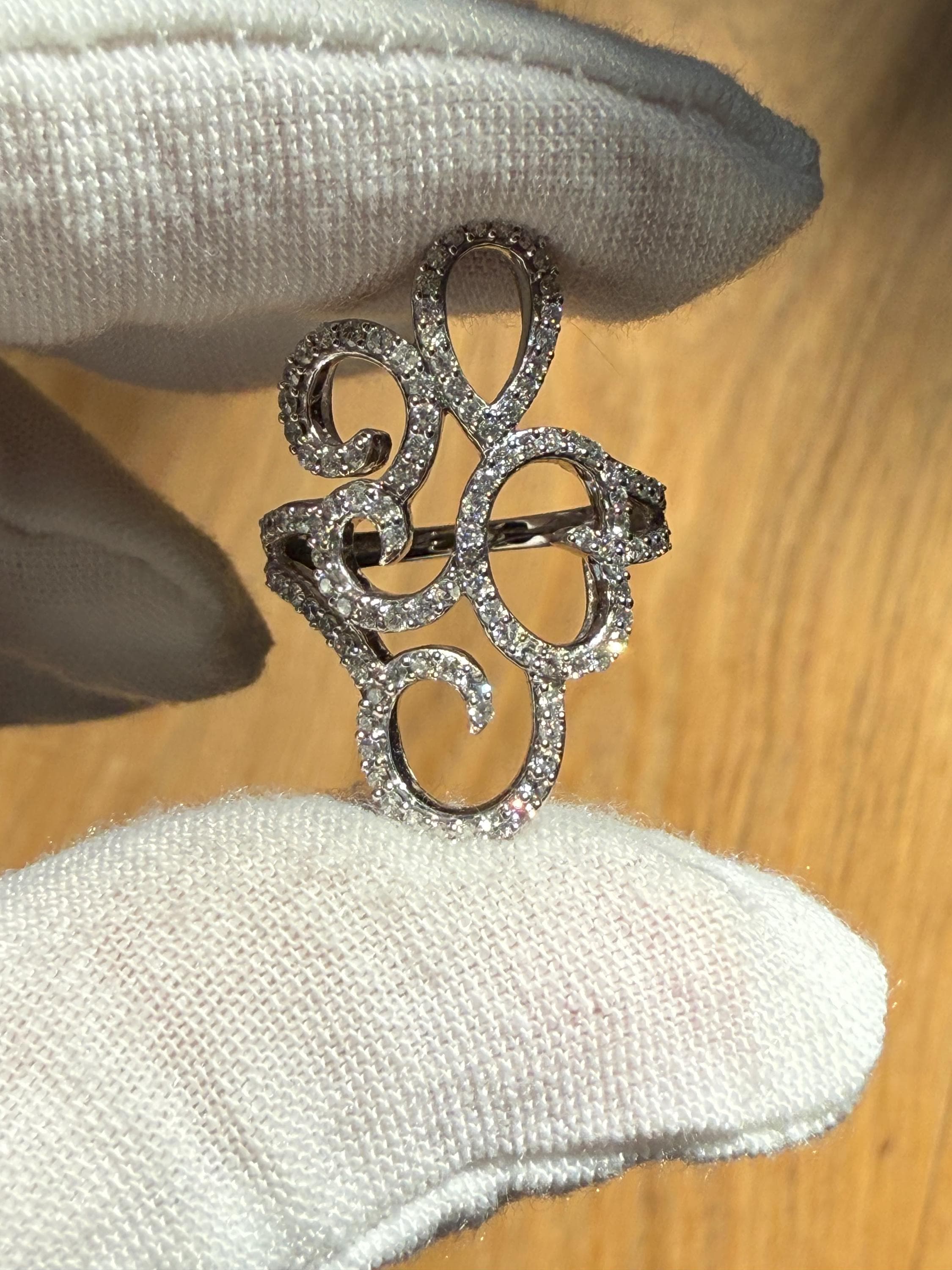 Swirly Vintage 14K White Gold Diamond Ring Engagement Ring -0.76ct.