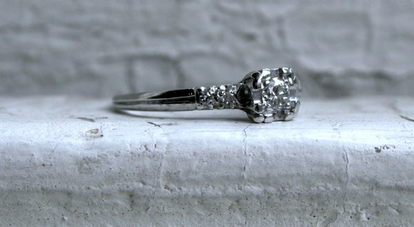 Vintage Platinum Diamond Engagement Ring – Illusion Head, 0.28ct