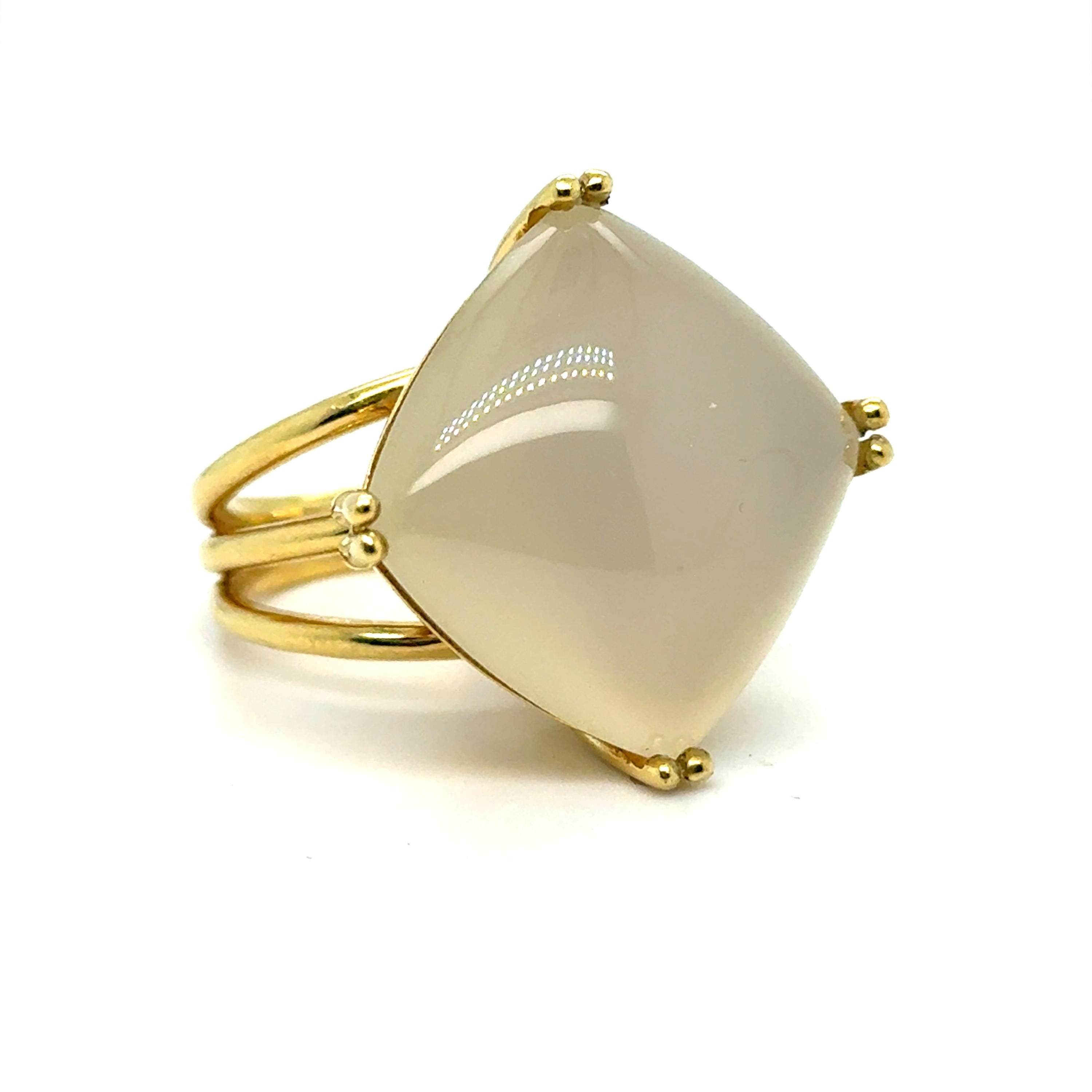 18K Yellow Gold Lemon Chalcedony Ring – Cushion Cut Solitaire, Size 6.75