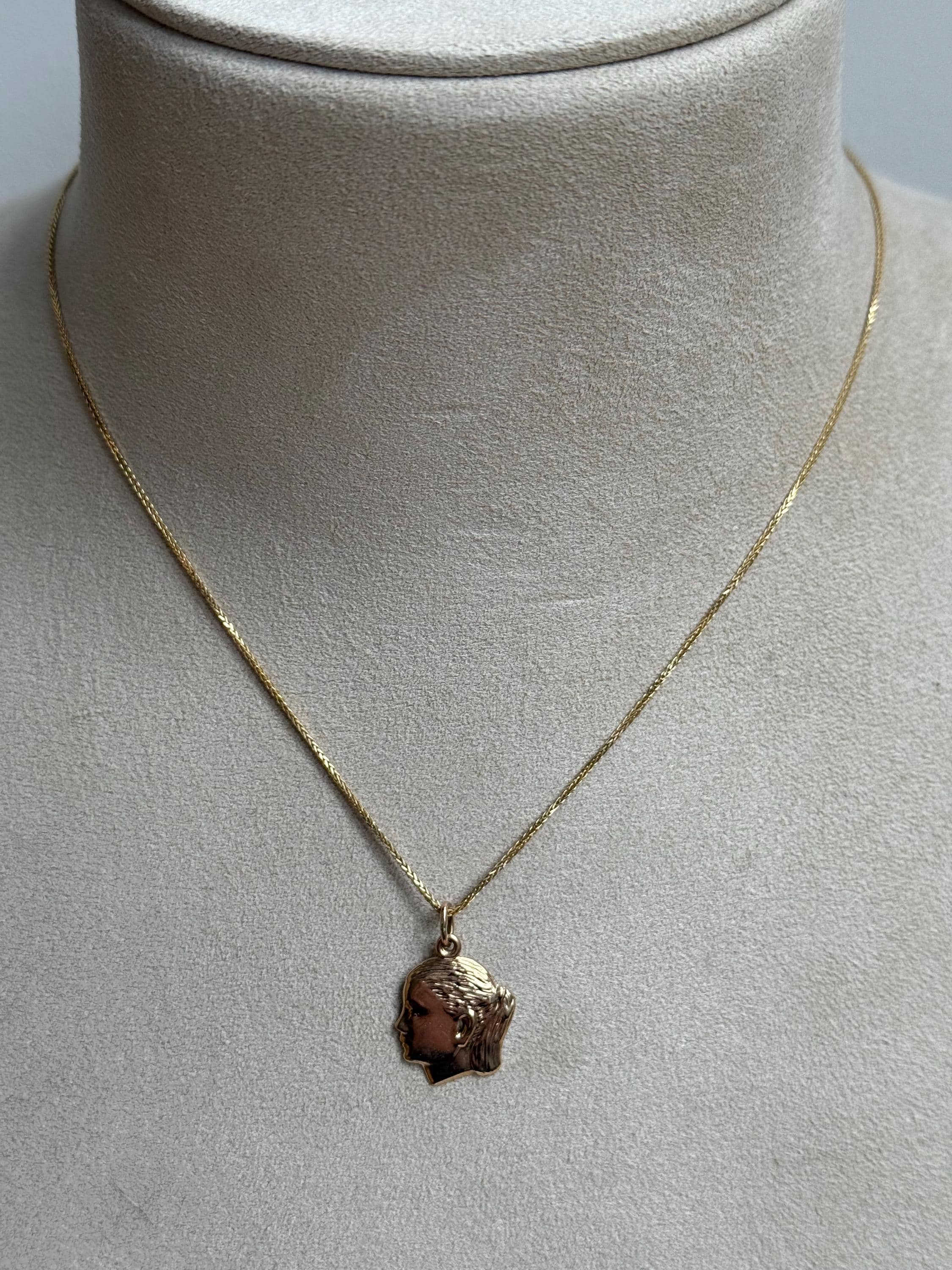 Vintage 14K Yellow Gold Large Girl Head Charm/ Pendant.