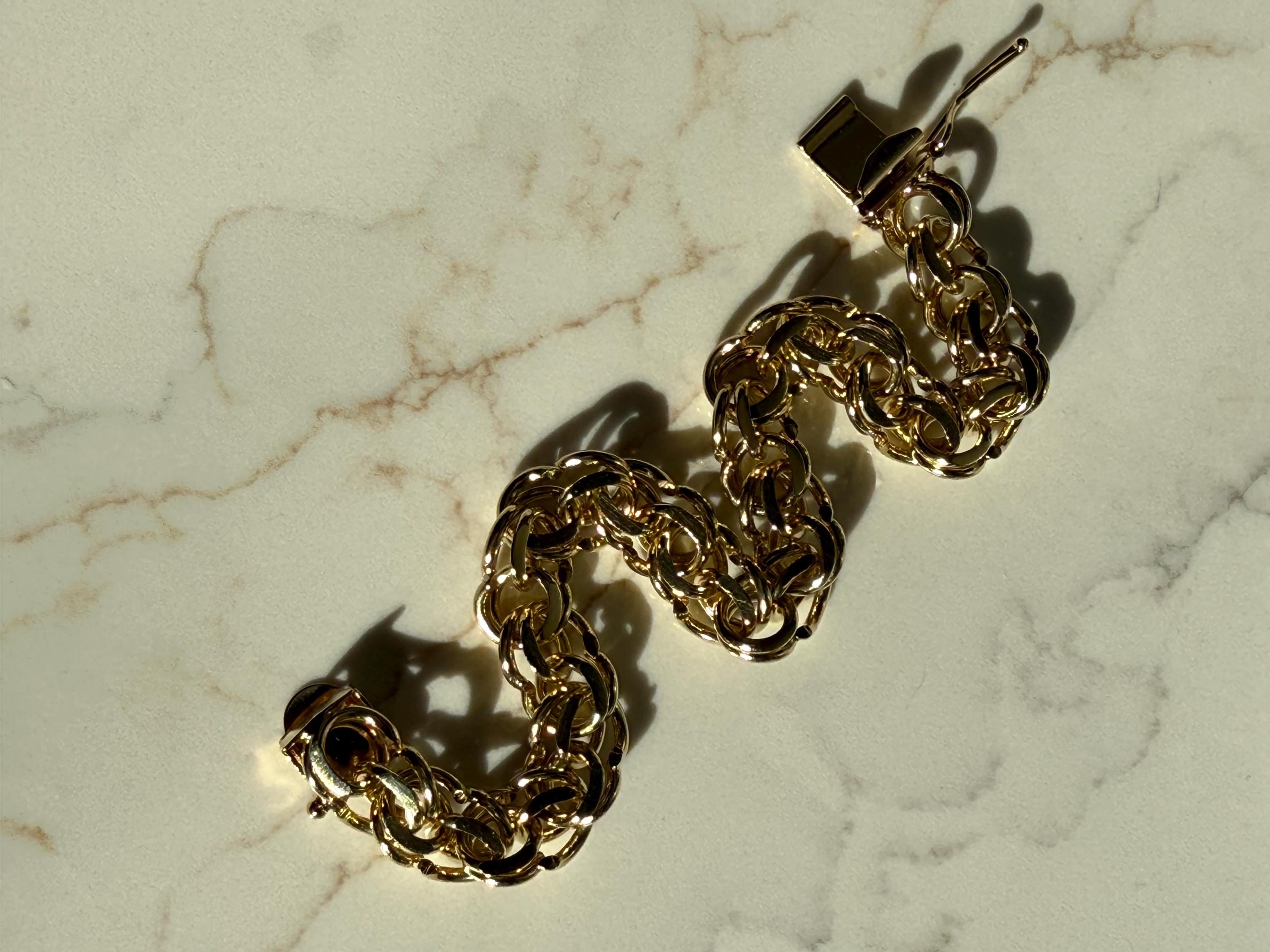 Vintage 14K Yellow Gold Bracelet Bracelet Charm Bracelet.