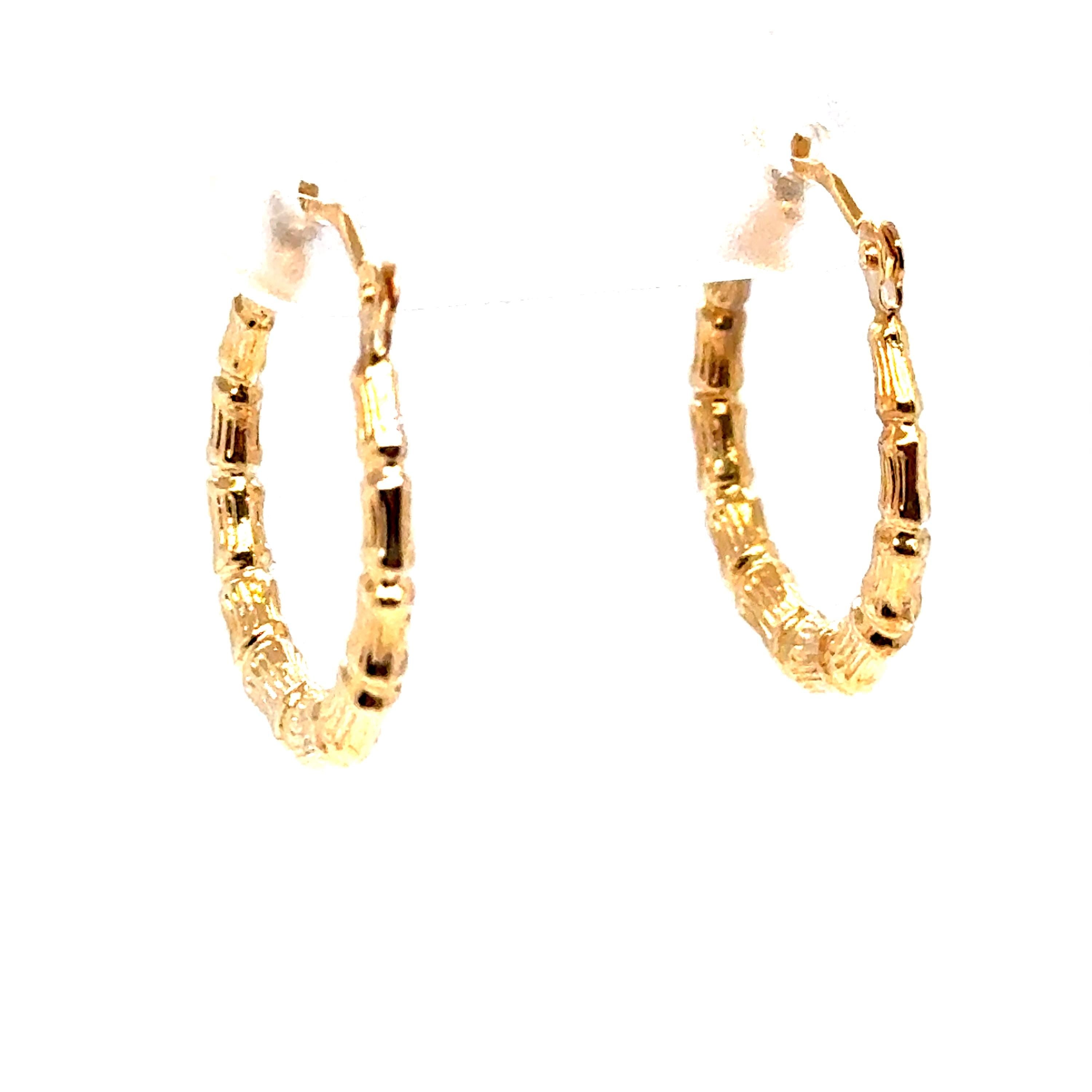 Cute Vintage 14K Yellow Bamboo Hoop Earrings.