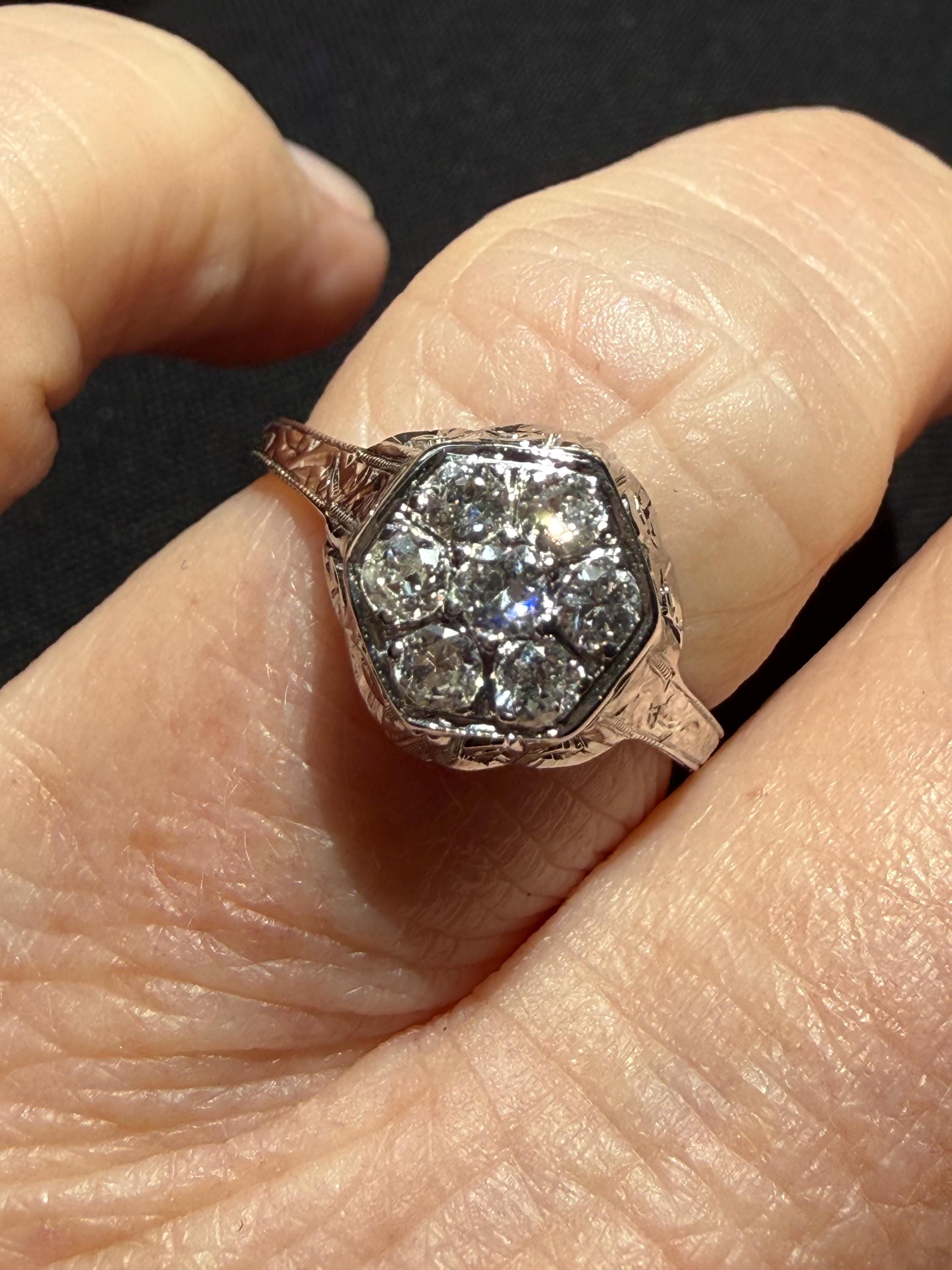 Vintage Filigree 18K White Gold Solitaire Diamond Engagement Ring - 0.42ct.